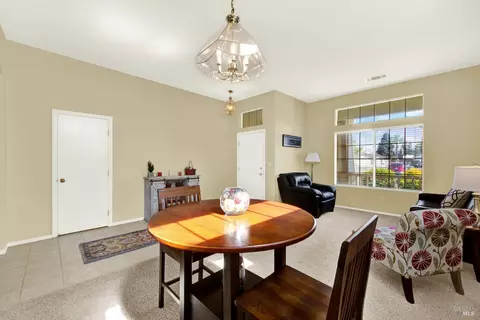 Dining - 525 Schooner Ridge Dr, Dixon, CA 95620 photo 1 of 1