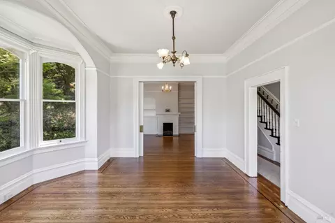 Living - 14 Sentinel Ct, San Rafael, CA 94901 photo 2 of 4