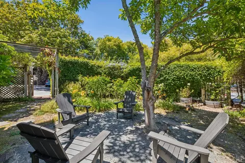 Exterior - 14 Sentinel Ct, San Rafael, CA 94901 photo 13 of 17