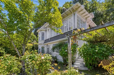 Exterior - 14 Sentinel Ct, San Rafael, CA 94901 photo 5 of 17