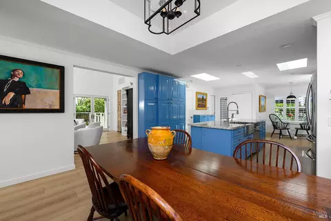 Dining - 533 Carnation Ct, Sonoma, CA 95476 photo 4 of 4