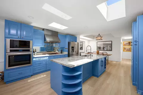 Kitchen - 533 Carnation Ct, Sonoma, CA 95476 photo 1 of 4