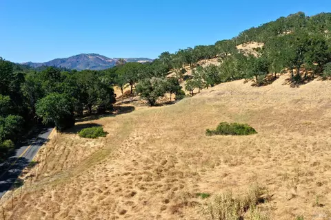 2100 Warm Springs Rd, Glen Ellen, CA 95442