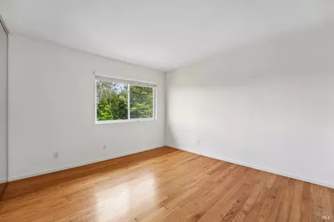 Bedroom - 16 Anchorage Rd, Sausalito, CA 94965 photo 3 of 6