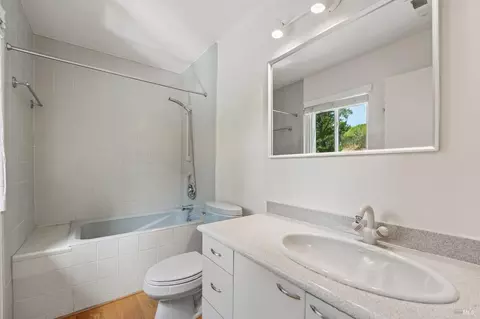 16 Anchorage Rd, Sausalito, CA 94965 photo 24