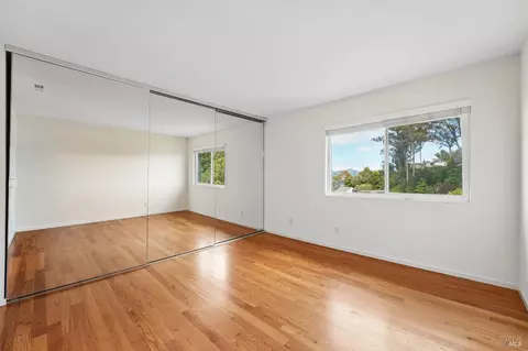 Bedroom - 16 Anchorage Rd, Sausalito, CA 94965 photo 1 of 6
