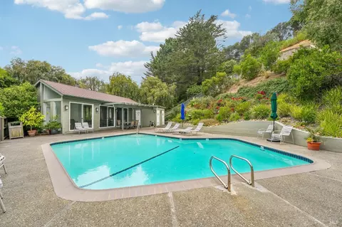 Exterior - 16 Anchorage Rd, Sausalito, CA 94965 photo 1 of 5
