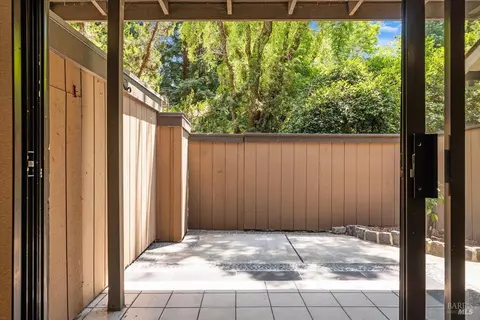 Exterior - 80 Creek Ct, Cotati, CA 94931 photo 2 of 6