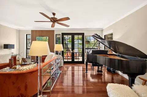 866 Princeton Dr, Sonoma, CA 95476