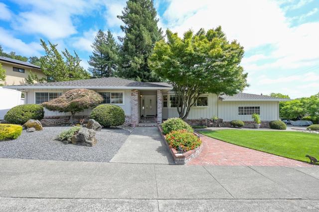 2040 Parrish Dr, Santa Rosa, CA 95404