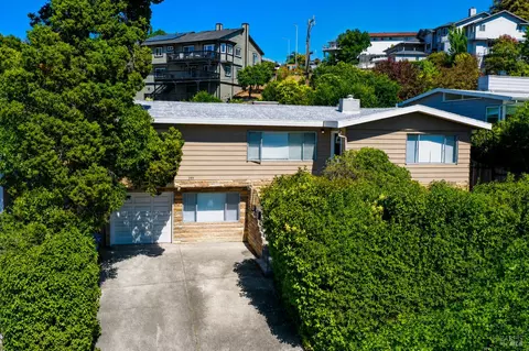 544 N Camino Alto, Vallejo, CA 94590
