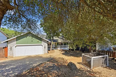 18120 N Shore Dr, Hidden Valley Lake, CA 95467