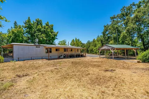 375 Limerick Ln, Healdsburg, CA 95448 photo 12