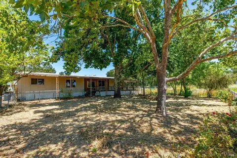 375 Limerick Ln, Healdsburg, CA 95448 photo 7