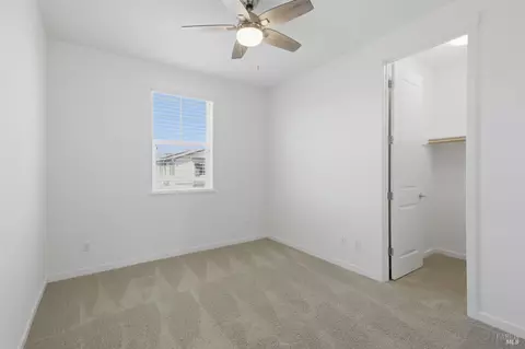 Bedroom - 610 Syracuse Ln, Dixon, CA 95620 photo 9 of 14