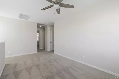 Entry Way - 610 Syracuse Ln, Dixon, CA 95620 photo 1 of 1