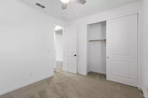 Bedroom - 610 Syracuse Ln, Dixon, CA 95620 photo 3 of 14
