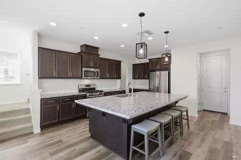 Other - 610 Syracuse Ln, Dixon, CA 95620 photo 2 of 7