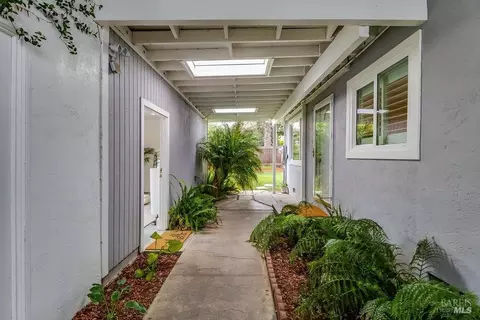 230 Grapewood St, Vallejo, CA 94591 photo 3