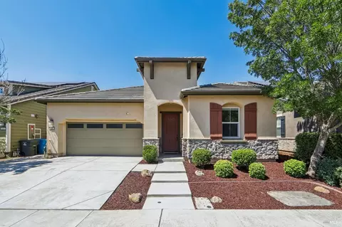 440 Heritage Ln, Dixon, CA 95620 photo 2
