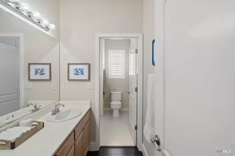 8424 Bennington Ct, Vallejo, CA 94591 photo 23