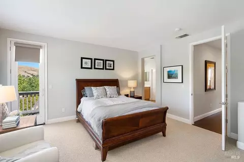 8424 Bennington Ct, Vallejo, CA 94591 photo 29