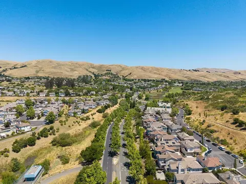 8424 Bennington Ct, Vallejo, CA 94591 photo 45