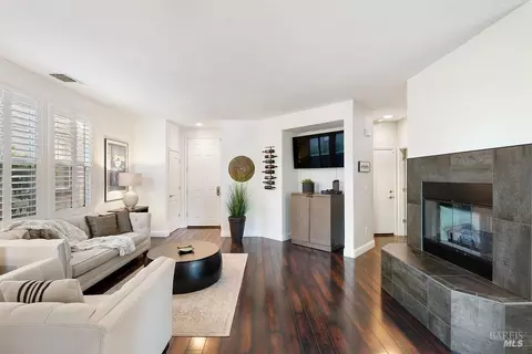 8424 Bennington Ct, Vallejo, CA 94591 photo 8