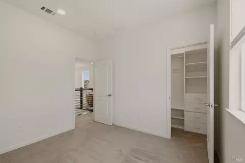 Bedroom - 8895 Blue River Dr, Vallejo, CA 94591 photo 6 of 8