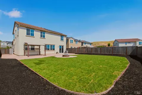 Exterior - 8895 Blue River Dr, Vallejo, CA 94591 photo 4 of 5