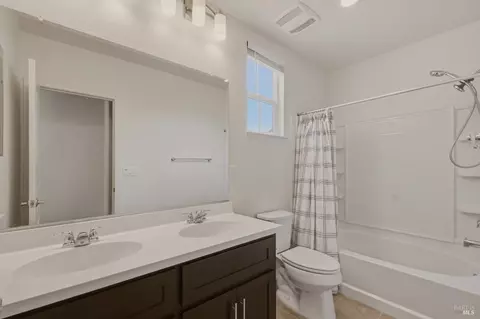 8895 Blue River Dr, Vallejo, CA 94591 photo 39