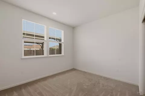 Bedroom - 8895 Blue River Dr, Vallejo, CA 94591 photo 1 of 8