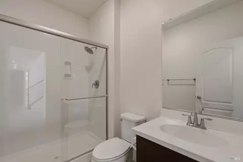 Bath - 8895 Blue River Dr, Vallejo, CA 94591 photo 1 of 5