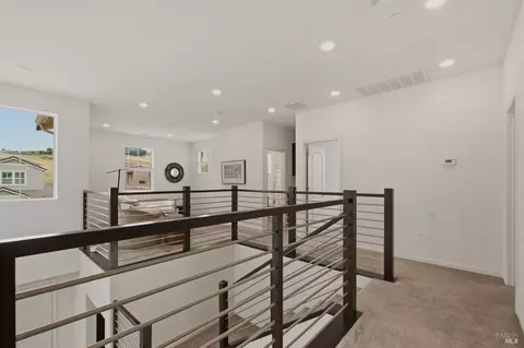 Entry Way - 8895 Blue River Dr, Vallejo, CA 94591 photo 8 of 9