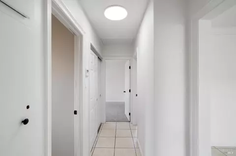 Entry Way - 711 Warford Ave, Vallejo, CA 94591 photo 2 of 2