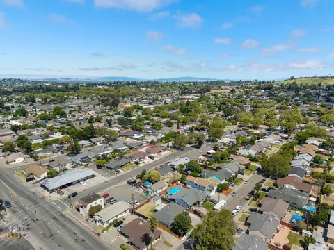 View/Area - 711 Warford Ave, Vallejo, CA 94591 photo 2 of 3