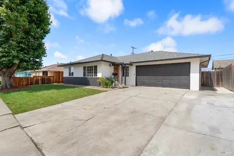 Exterior - 711 Warford Ave, Vallejo, CA 94591 photo 2 of 8