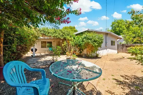 341 Grape St, Vacaville, CA 95688 photo 29