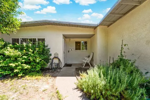 341 Grape St, Vacaville, CA 95688 photo 5