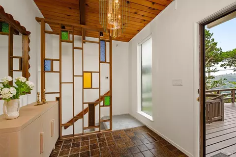 Entry Way - 135 Peralta Ave, Mill Valley, CA 94941 photo 1 of 4