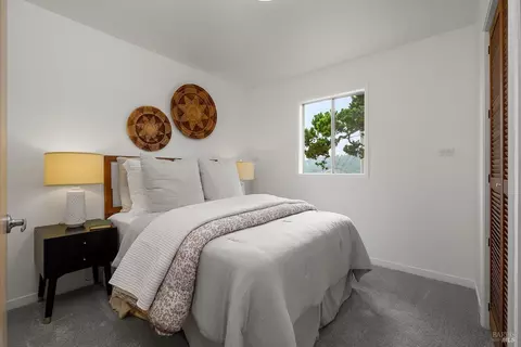 Bedroom - 135 Peralta Ave, Mill Valley, CA 94941 photo 3 of 6