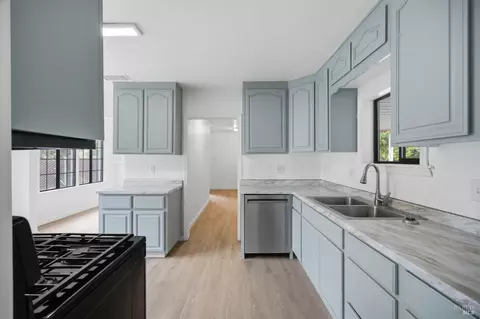 Kitchen - 4344 Olive Ave, Fairfield, CA 94533 photo 1 of 5
