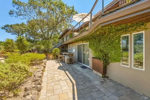 Exterior - 17228 High Rd, Sonoma, CA 95476 photo 8 of 10