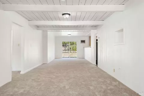 Living - 1024 Tyler St, Fairfield, CA 94533 photo 3 of 7