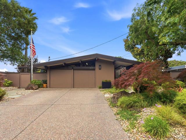 809 Flaxberry Ln, San Rafael, CA 94903