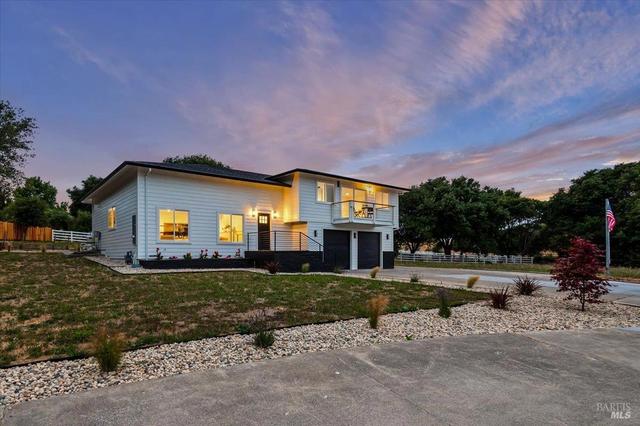 1100 Gossage Ave, Petaluma, CA 94952