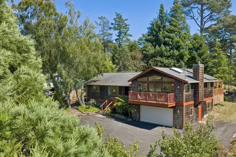 10931 Barnett Valley Rd, Sebastopol, CA 95472