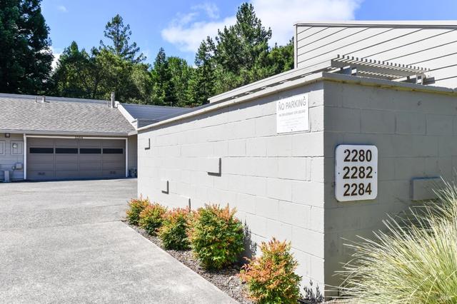 2284 Knolls Hills Cir, Santa Rosa, CA 95405