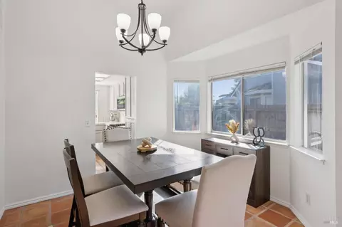 Dining - 7121 Hastings Pl, Windsor, CA 95492 photo 2 of 3