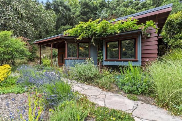 150 Vallejo Ave, Point Reyes Station, CA 94956